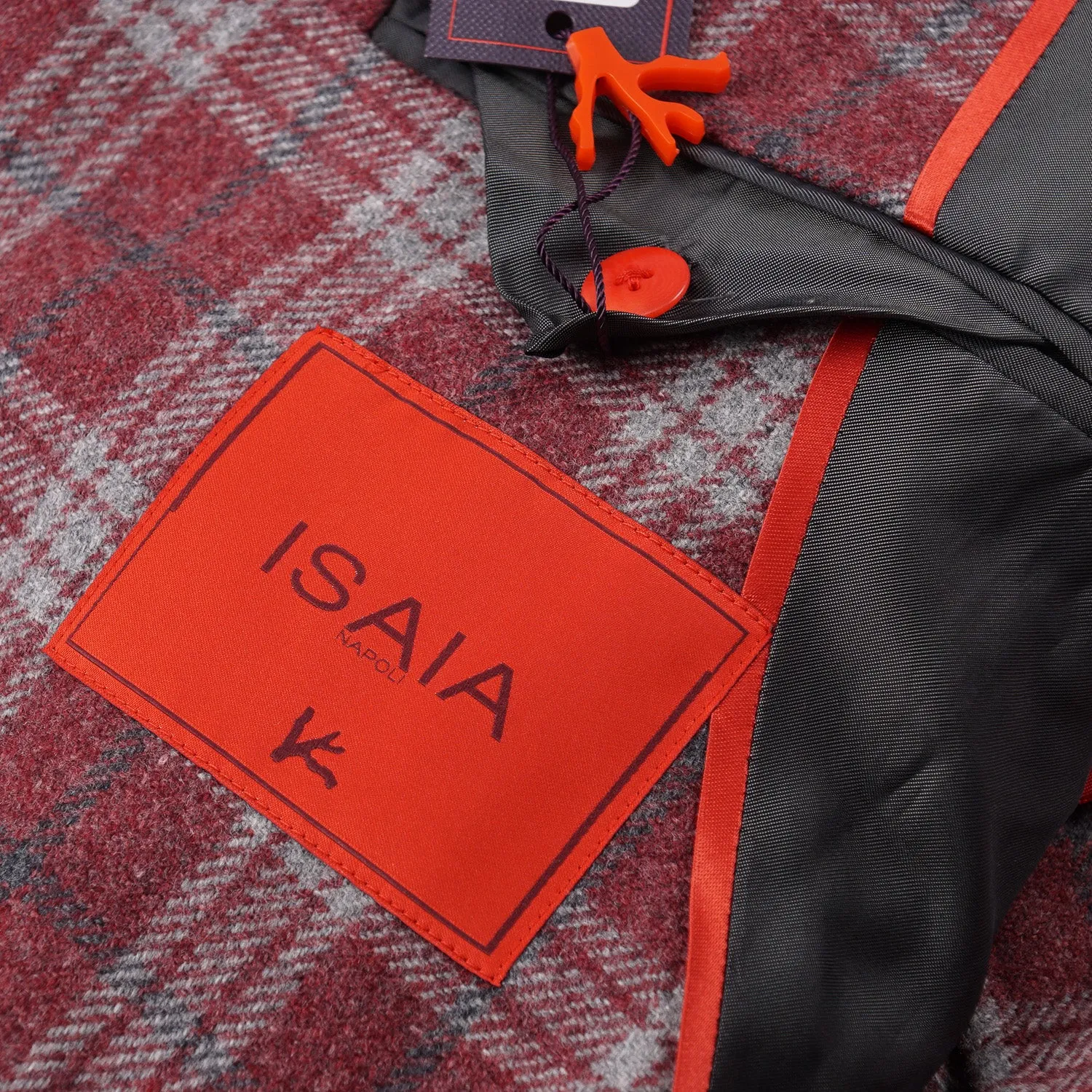 Isaia Slim-Fit Soft Flannel Wool Sport Coat