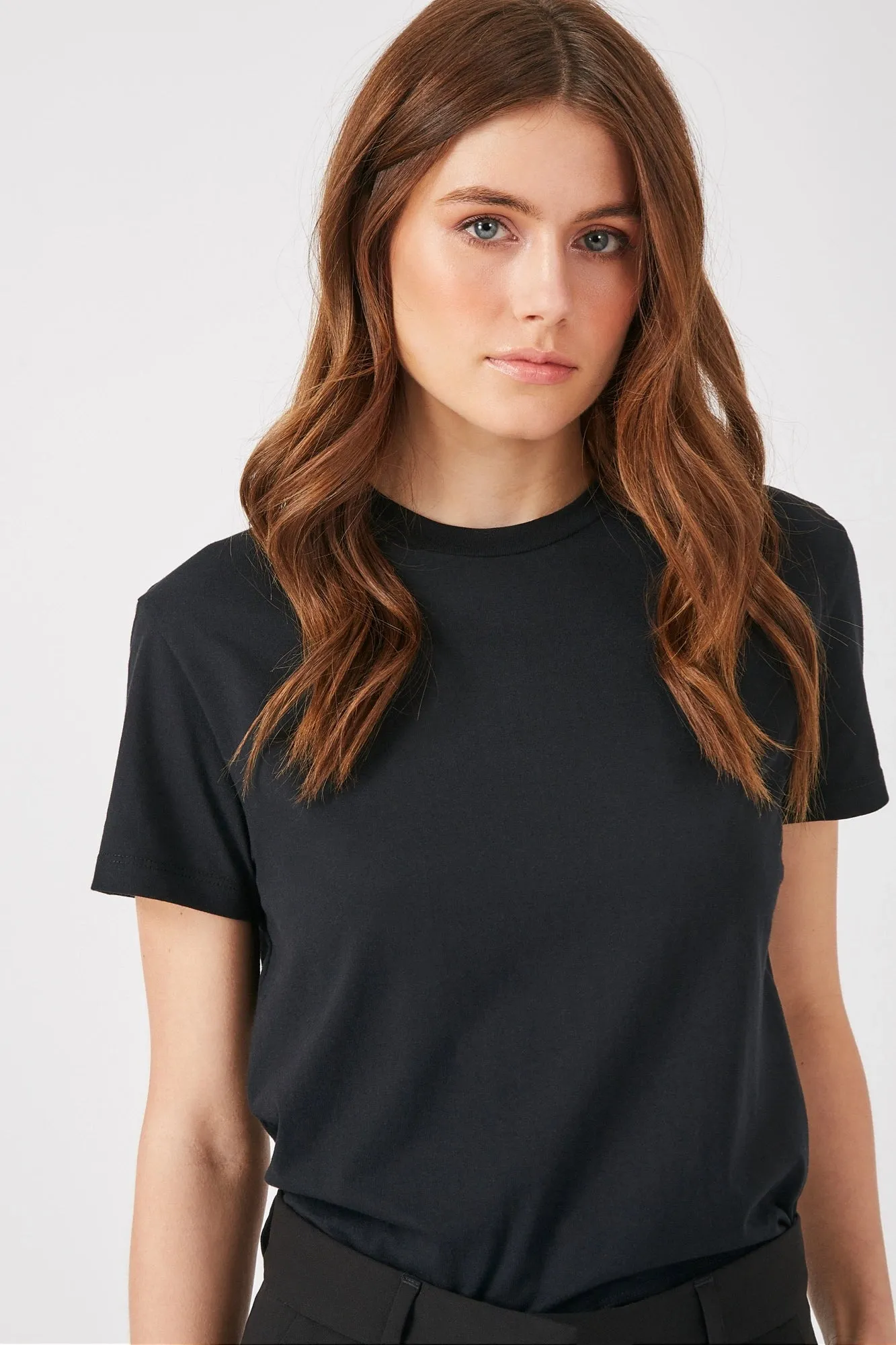 The Aiton - Black Organic Cotton Box Tee Timeless Minimalist Style